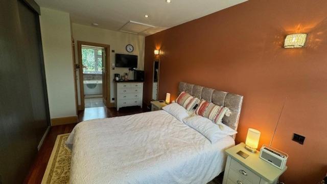Stunning Double Bedroom Greenwich London With Private Bathroom ภายนอก รูปภาพ